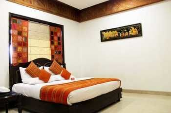 ניו דלהי Oyo Premium Rajouri Garden Janta Market מראה חיצוני תמונה